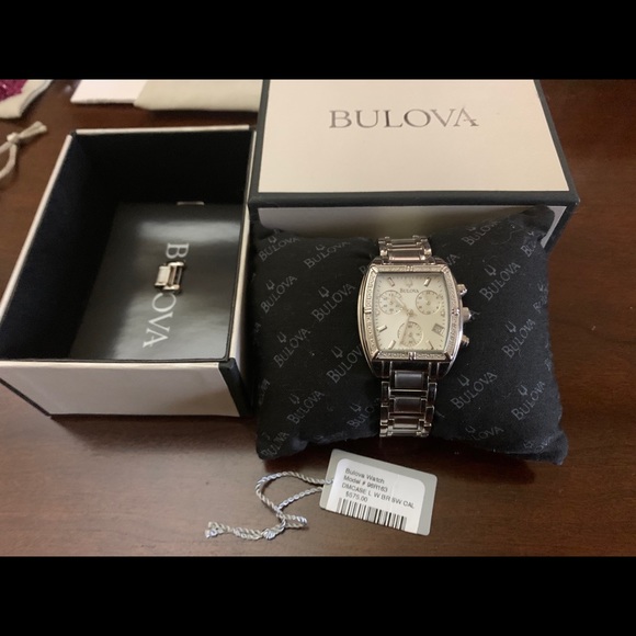 Bulova Watch - Picture 1 of 7